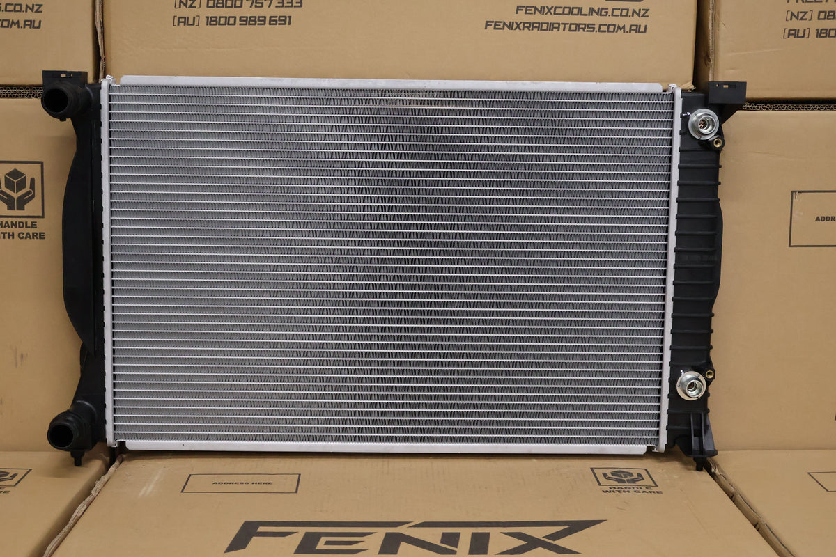 Audi A4 B6-B7 radiator (NOV/2000 - AUG/2009)