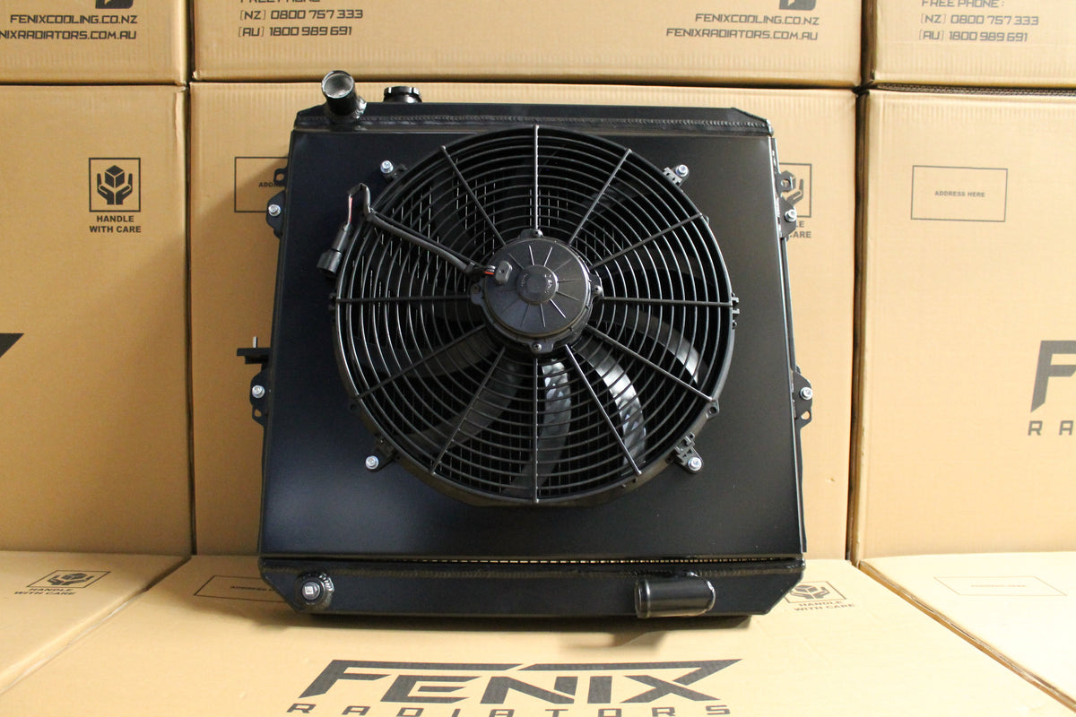 Toyota LN106-LN107-LN111 Hilux Full Alloy Radiator, Custom Built Shroud & 16" 3000CFM Spal Fan