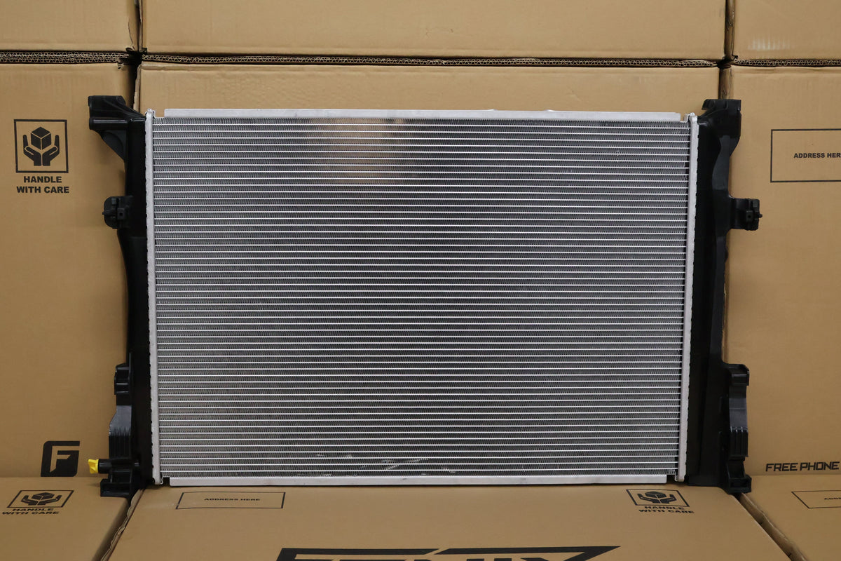 Mercedes Benz W176 A180 / 200 / 250 Petrol Radiator
