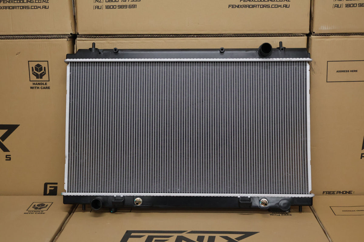 Nissan 350z Radiator (APR/2007 - APR/2009)