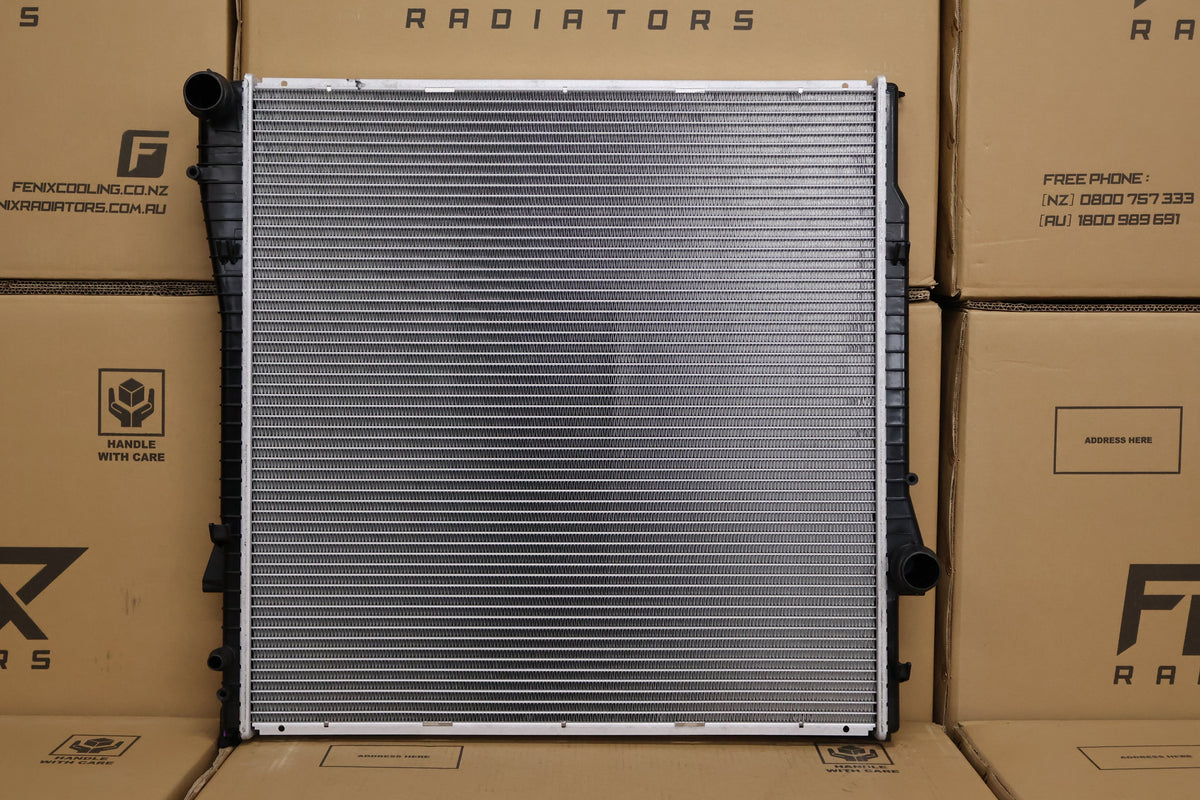 BMW X5 E53 Radiator (MAY/2000 - DEC/2006)