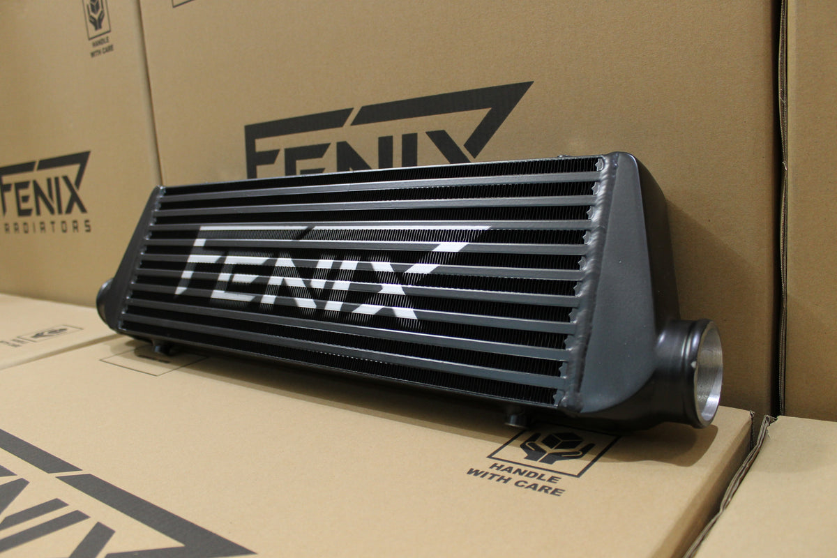Bar & Plate Intercooler (Core Size: 180x550x65mm. 2.5" Outlets)