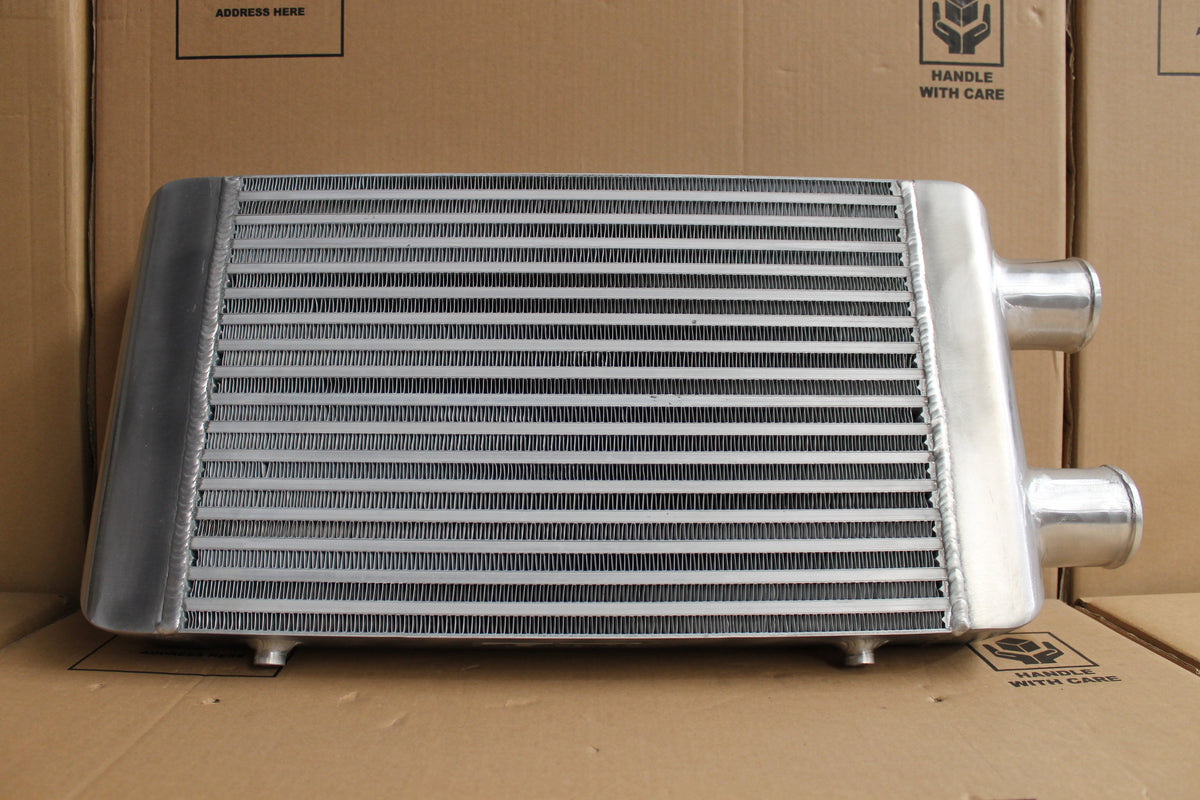 Bar & Plate Intercooler (Core Size 300x450x76mm. 2.5" Outlets Same Side)