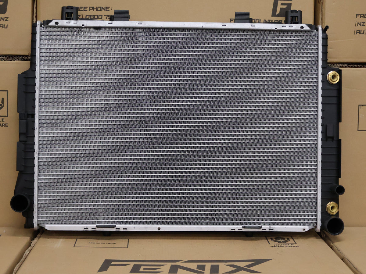 Mercedes Benz 400SE/SEL W140 4.2 Litre Petrol Radiator (1991-1993)