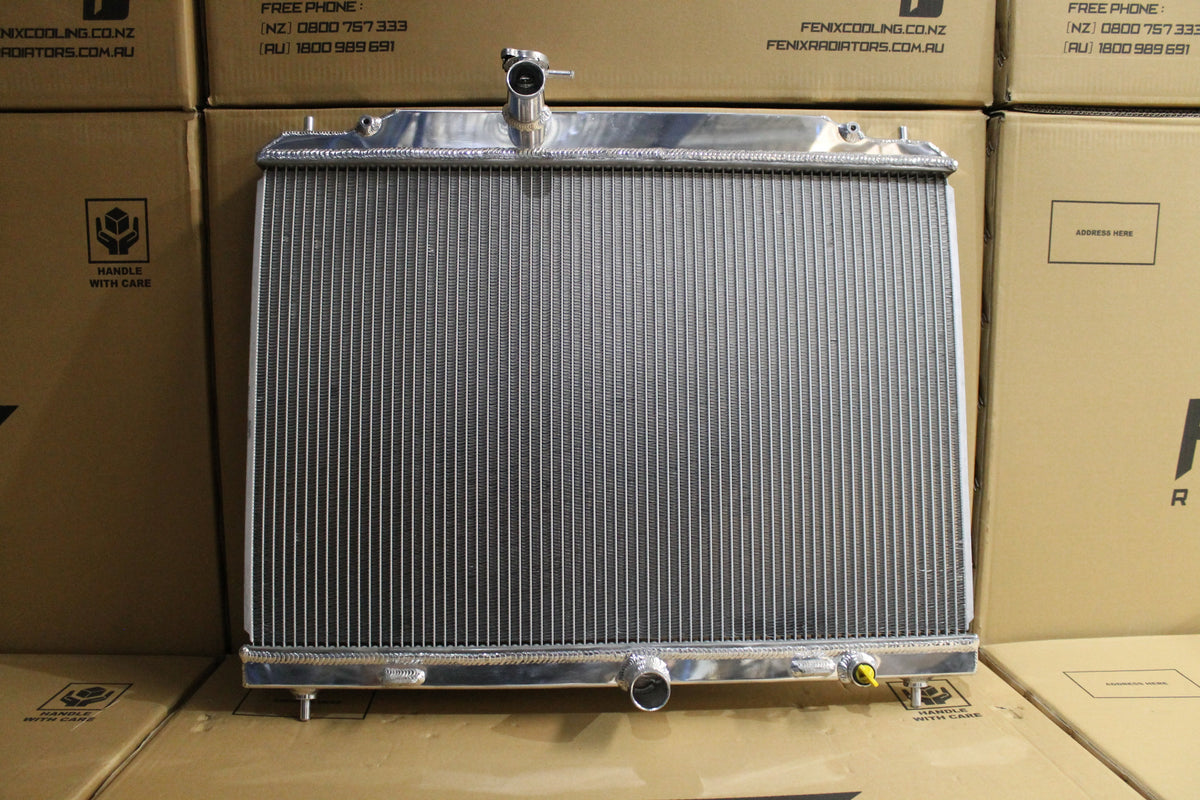 Nissan C25 Serena Radiator (MAY/2005 - NOV/2010)