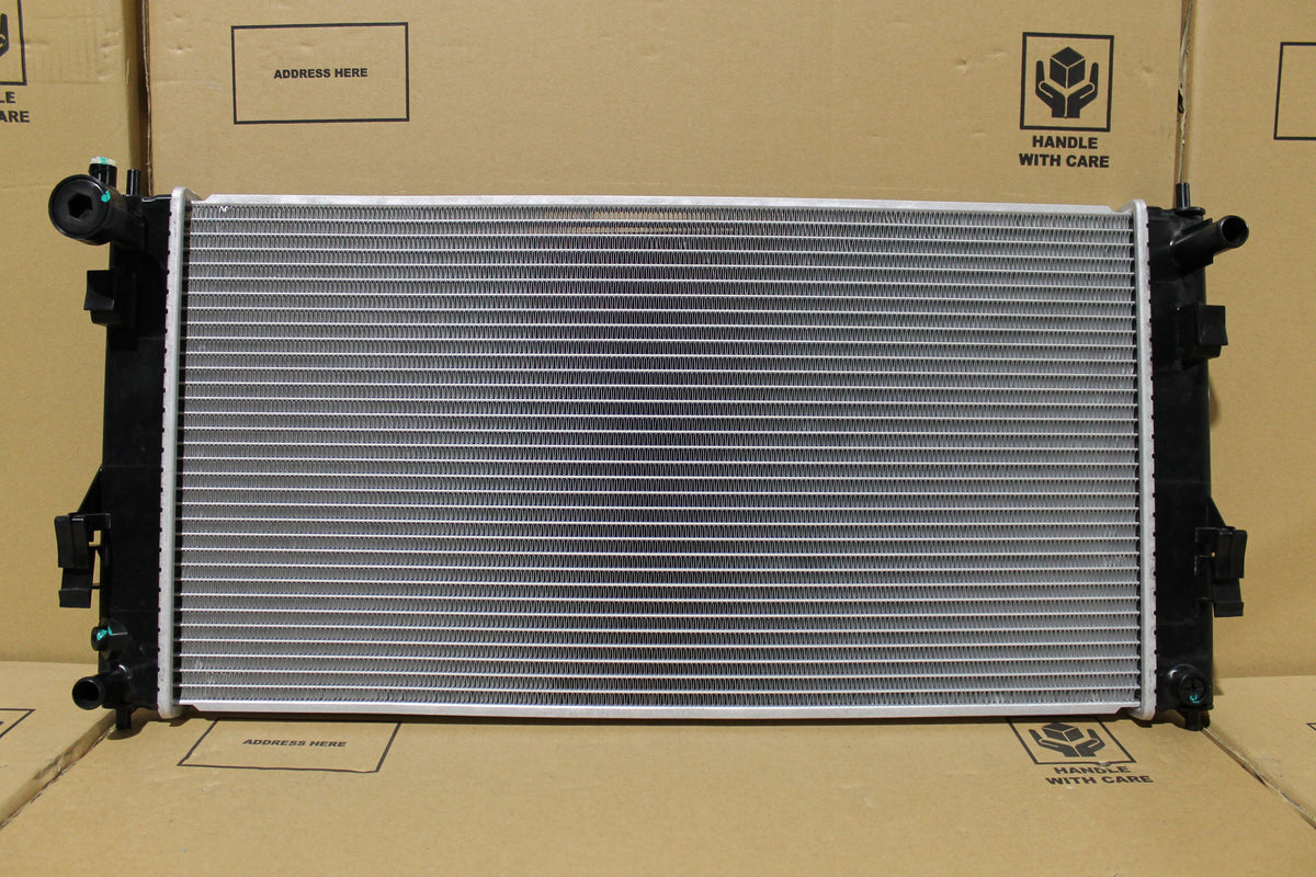 Nissan ZE0 Leaf Cooling Radiator