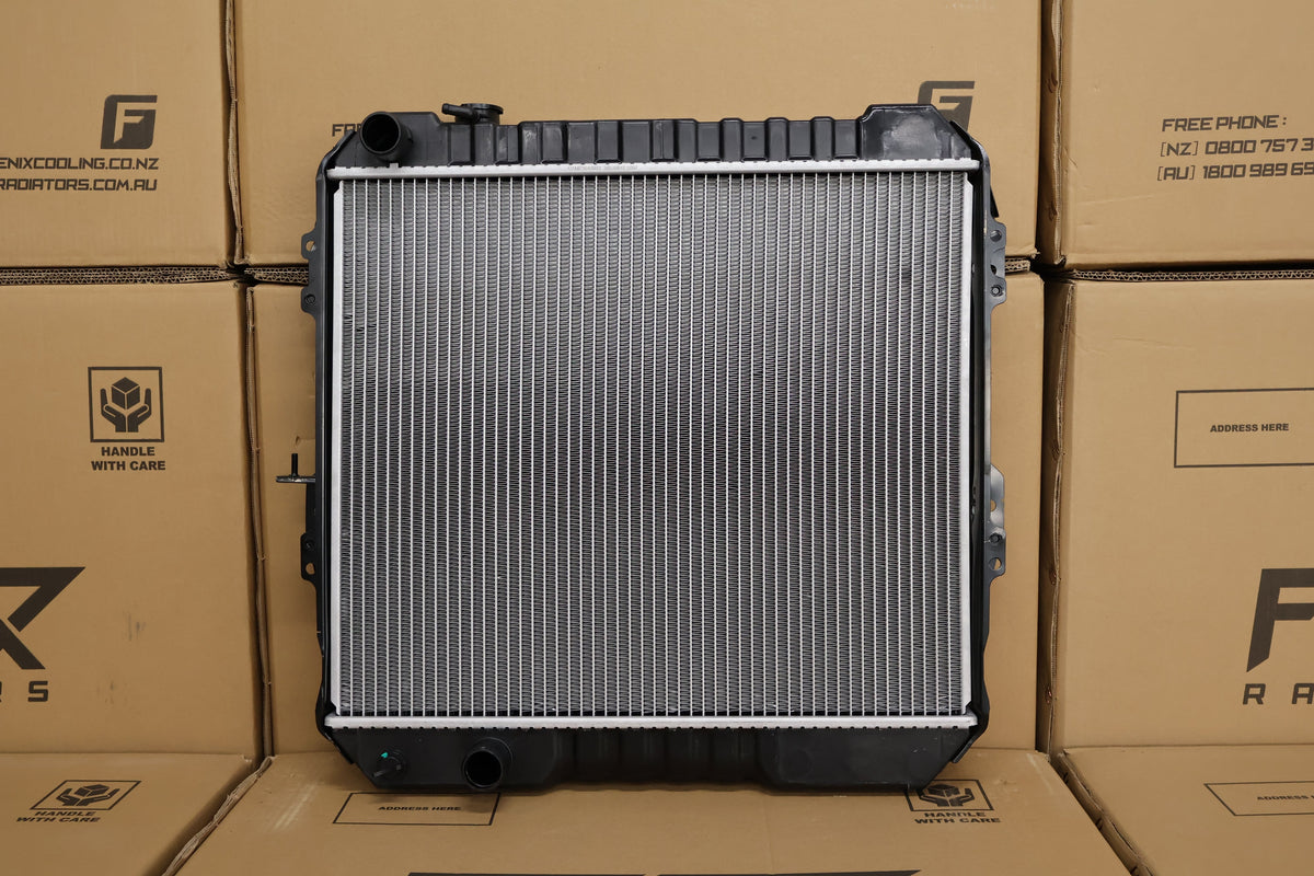 Toyota Hilux LN65-LN85 Radiator (NOV/1982 - DEC/1997)