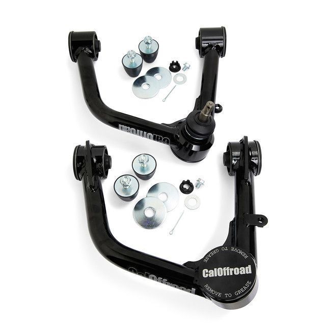 CalOffroad upper control arm kit for Toyota LandCruiser 200 Series
